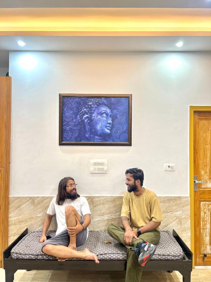 Shanti Hostel And Garden Cafe ริชิเคช ภายนอก รูปภาพ